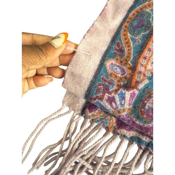 Neiman Marcus Wool Purple Paisley Oversized Reversible Scarf Fringe Women's - Picture 2 of 7